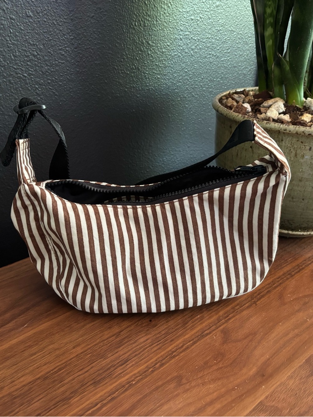 BAGGU Small Nylon Crescent Bag Brown Stripe NWOT